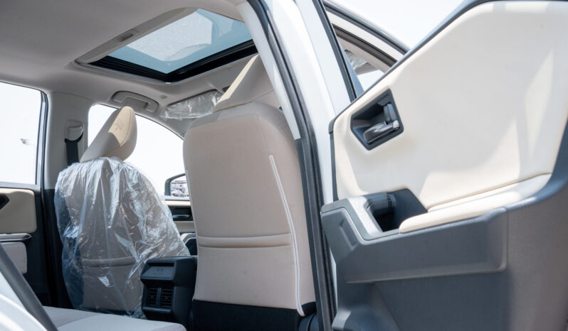 
								2026 Toyota Rav4 XLE 2.5L AT Hybrid (White-Beige) full									