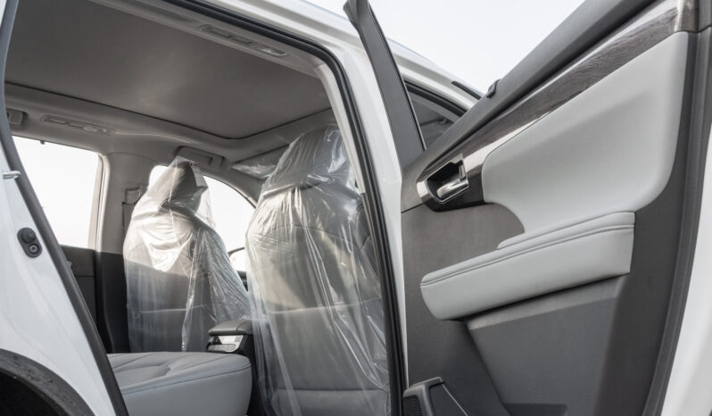 
								2026 Toyota Highlander Limited 2.5L AT Hybrid (White-Grey) full									