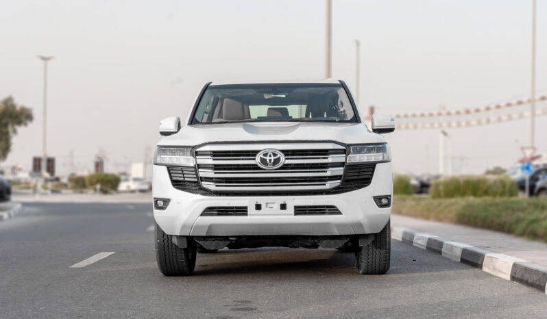 
								2026 Toyota Land Cruiser GXR 3.3L AT Diesel (White-Beige) Basic full									