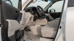 
										2026 Toyota Land Cruiser GXR 3.3L AT Diesel (White-Beige) Basic full									