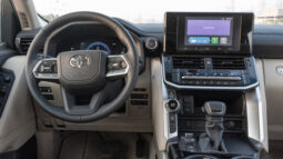 
										2026 Toyota Land Cruiser GXR 3.3L AT Diesel (White-Beige) Basic full									