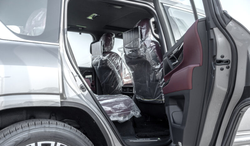 
								2026 Lexus LX700h Signature 3.5L AT Hybrid With Auto Parking full									