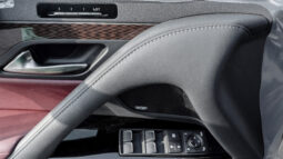 
										2026 Lexus LX700h Signature 3.5L AT Hybrid With Auto Parking full									