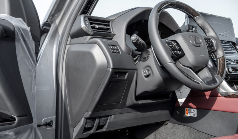 
								2026 Lexus LX700h Signature 3.5L AT Hybrid With Auto Parking full									