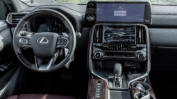 
										2026 Lexus LX700h Signature 3.5L AT Hybrid With Auto Parking full									