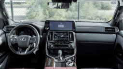 
										2026 Lexus LX700h Signature 3.5L AT Hybrid With Auto Parking full									