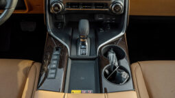 
										2026 Lexus LX700h 3.5L AT Hybrid With Auto Parking (White-Tan) full									
