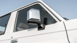 
										2025 Toyota Land Cruiser LC71 4.0L AT Petrol (White) Mid Option full									