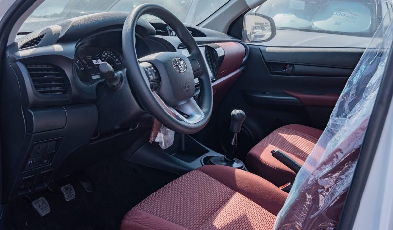 
2025 Toyota Hilux GL2 2.4L MT Diesel full									