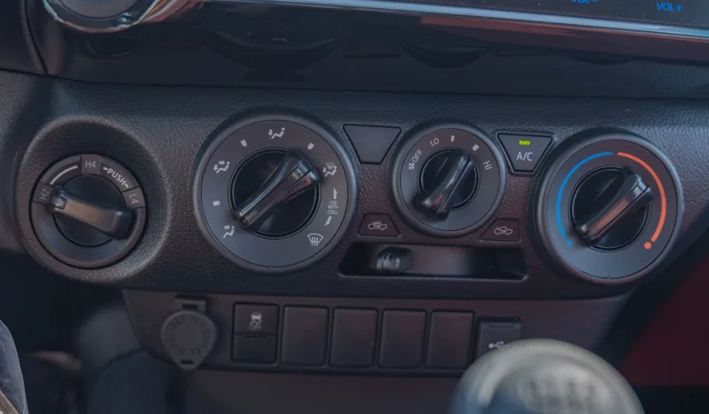 
2025 Toyota Hilux GL2 2.4L MT Diesel full									