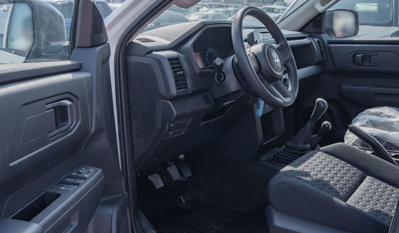 
2025 Mitsubishi L200 2.4L V4 Diesel DC 4×4 MT full									