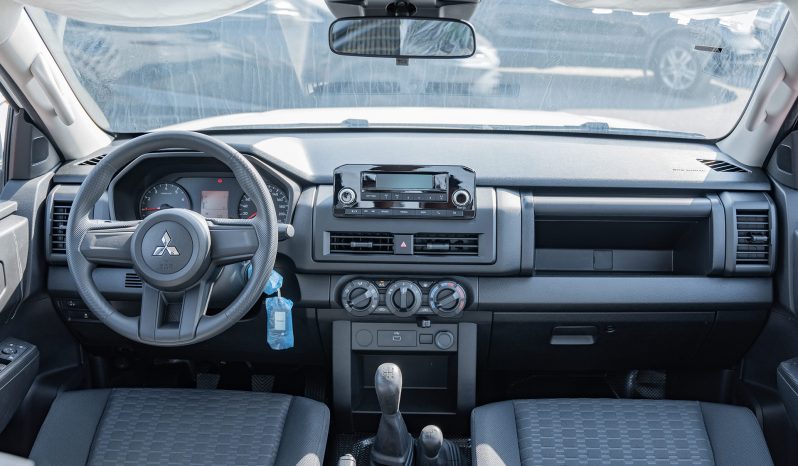 
2025 Mitsubishi L200 GL 2.4L MT Petrol (Black) full									