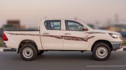 
2025 Toyota Hilux GL2 2.4L MT Diesel full									
