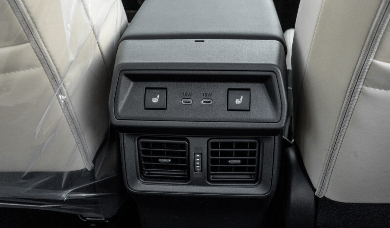 
								2026 Toyota Rav4 Limited 2.5L AT Hybrid (Grey-Beige) full									