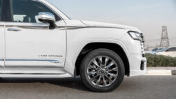 
										2026 Toyota Land Cruiser VXR 3.5L AT Petrol (White-Red) Omani full									