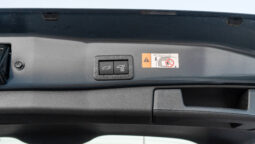 
										2026 Toyota Rav4 XSE 2.5L AT Hybrid (Blue-Black) full									