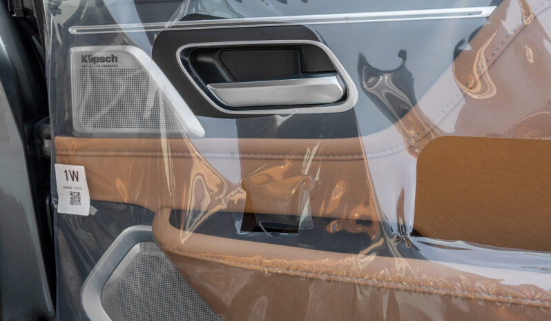 
								2026 Infiniti QX80 Sensory 3.5L AT Petrol (Gray-Tan) full									