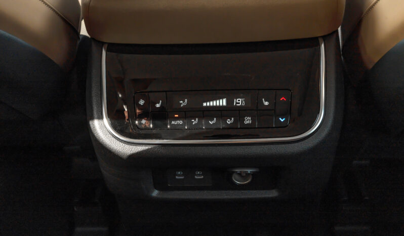 
								2026 Infiniti QX80 Sensory 3.5L AT Petrol (Gray-Tan) full									