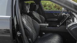 
										2025 Mercedes Benz S 580 4Matic 4.0L AT Petrol (Black-Black) full									