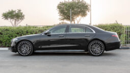2025 Mercedes Benz S 580 4Matic 4.0L AT Petrol (Black-Black)