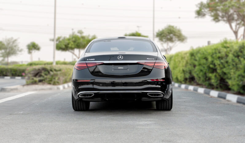 
								2025 Mercedes Benz S 580 4Matic 4.0L AT Petrol (Black-Black) full									
