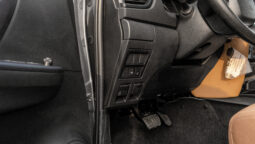 
										2026 Totota Fortuner GX 2.7L AT Petrol (Gray-Tan) RWD full									