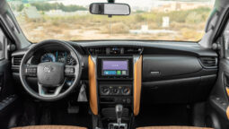 
										2026 Totota Fortuner GX 2.7L AT Petrol (Gray-Tan) RWD full									