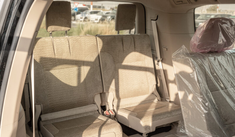 
								2026 Toyota Land Cruiser GXR 3.3L AT Diesel (Black-Beige) Basic full									