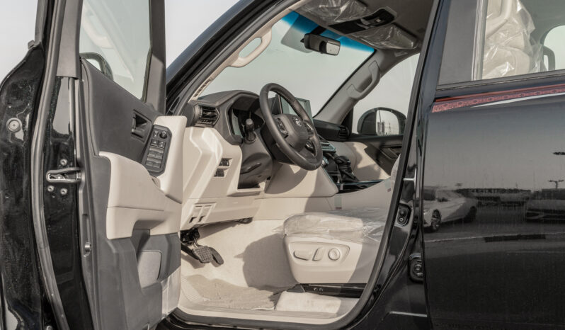 
								2026 Toyota Land Cruiser GXR 3.3L AT Diesel (Black-Beige) Basic full									