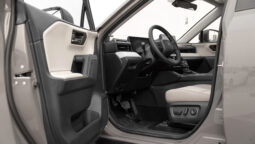 
										2026 Toyota Rav4 XLE 2.5L AT Hybrid (Gray-Beige) full									