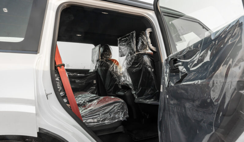 
								2026 Nissan Patrol Nismo 3.5L Twin-Turbo AT Petrol (White) full									