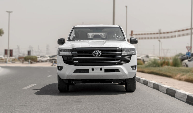 
								2026 Toyota Land Cruiser GXR 3.3L AT Diesel (White-Beige) Basic full									