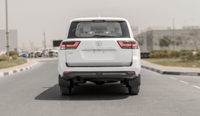 
								2026 Toyota Land Cruiser GXR 3.3L AT Diesel (White-Beige) Basic full									