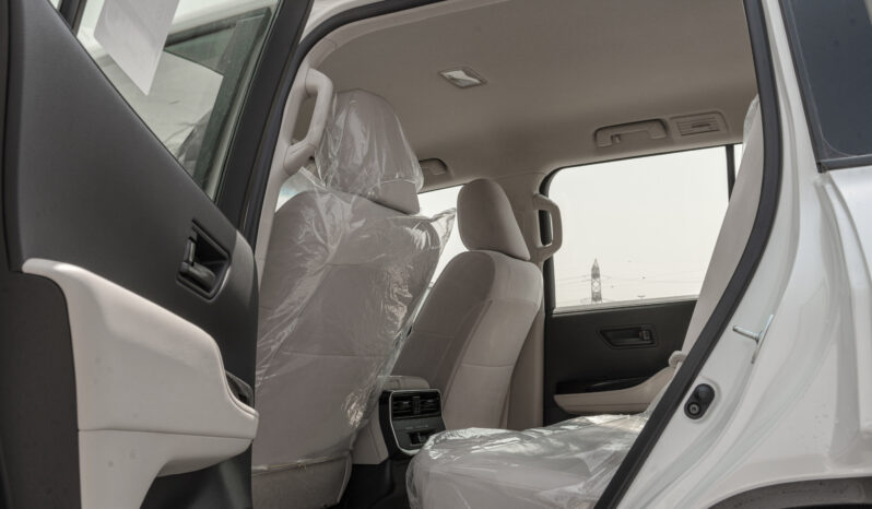 
								2026 Toyota Land Cruiser GXR 3.3L AT Diesel (White-Beige) Basic full									