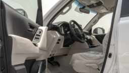 
										2026 Toyota Land Cruiser GXR 3.3L AT Diesel (White-Beige) Basic full									