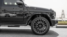
										2026 Mercedes-Benz AMG G 63 4.0L AT Petrol (Black-Brown) full									
