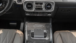 
										2026 Mercedes-Benz AMG G 63 4.0L AT Petrol (Black-Brown) full									
