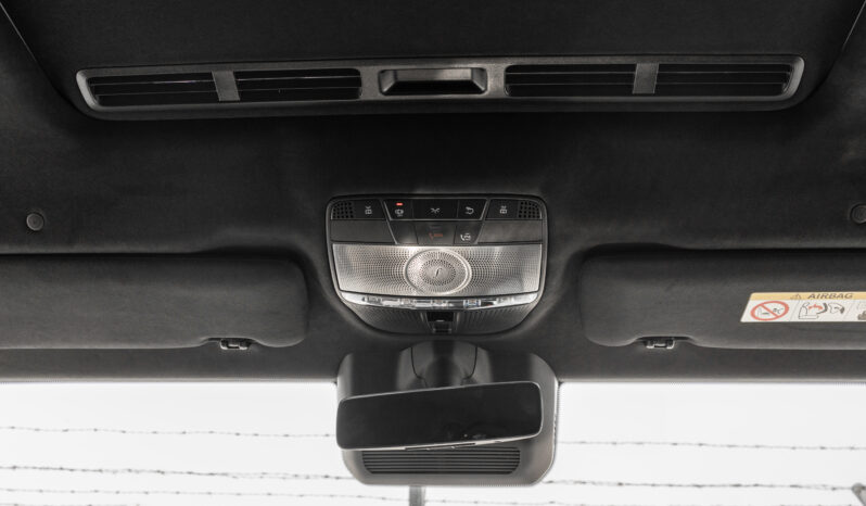 
								2026 Mercedes-Benz AMG G 63 4.0L AT Petrol (Black-Brown) full									