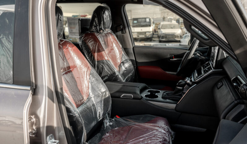 
								2026 Toyota Land Cruiser VXR 3.5L AT Hybrid (Bronze-Red) full									