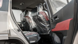 
										2026 Toyota Land Cruiser VXR 3.5L AT Hybrid (Bronze-Red) full									