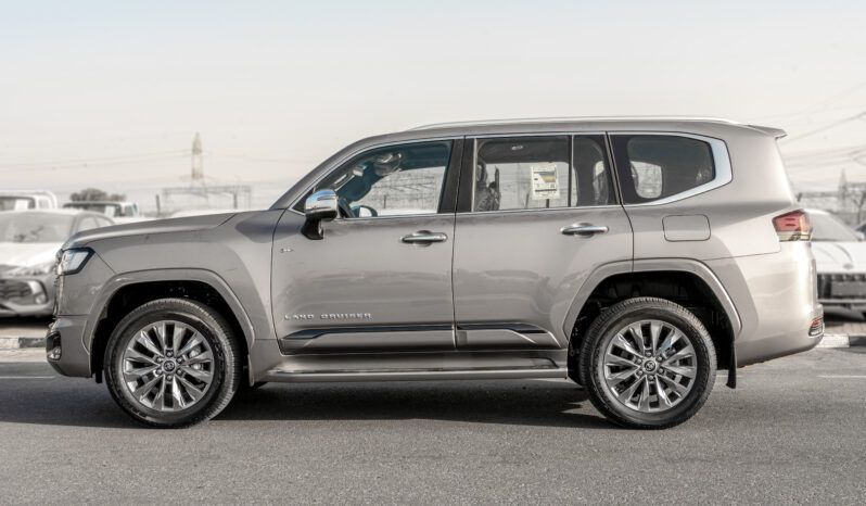 
								2026 Toyota Land Cruiser VXR 3.5L AT Hybrid (Bronze-Red) full									