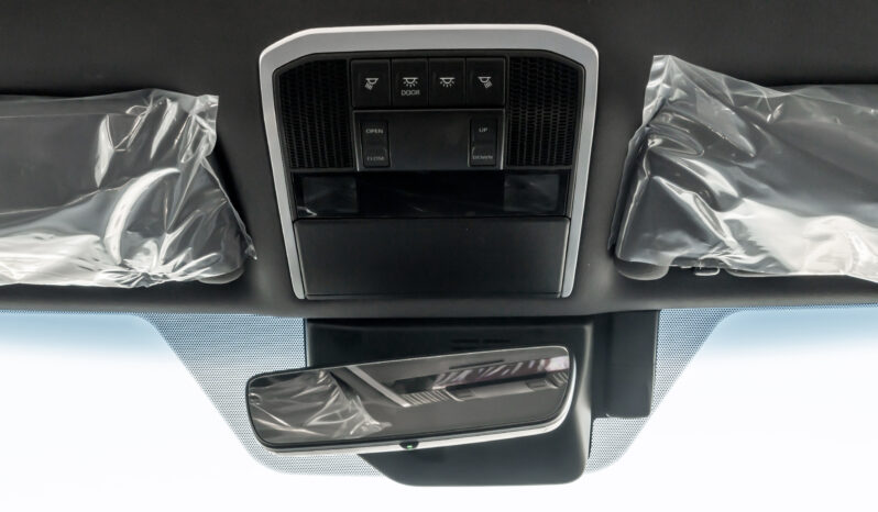 
								2026 Toyota Land Cruiser VXR 3.5L AT Hybrid (Bronze-Red) full									