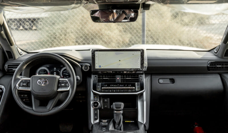 
								2026 Toyota Land Cruiser VXR 3.5L AT Hybrid (Bronze-Red) full									