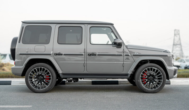
								2027 Mercedes-Benz AMG G 63 4.0L AT Petrol (Carbon In & Out) full									