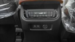 
										2027 Nissan Patrol 3.5L AT Petrol 75th Anniversary (White-Brown) full									