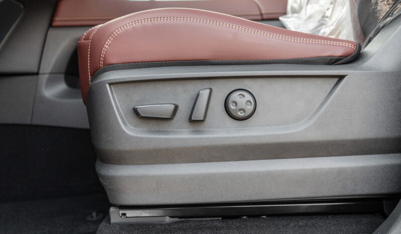 
								2027 Nissan Patrol 3.5L AT Petrol 75th Anniversary (Black-Brown) full									