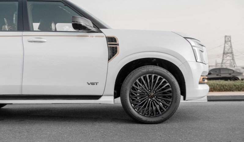 
								2027 Nissan Patrol 3.5L AT Petrol 75th Anniversary (White-Brown) full									
