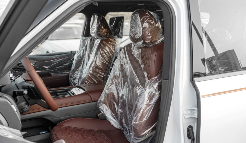 
								2027 Nissan Patrol 3.5L AT Petrol 75th Anniversary (White-Brown) full									