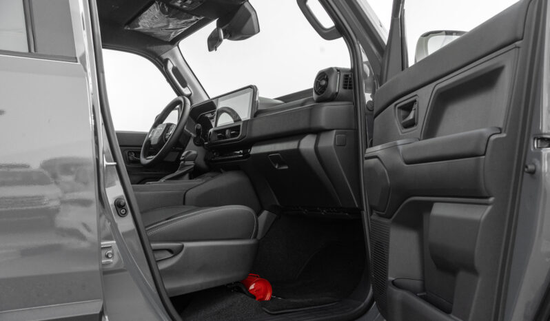 
								2027 Toyota Land Cruiser FJ 2.7L AT Petrol (Gray-Black) full									