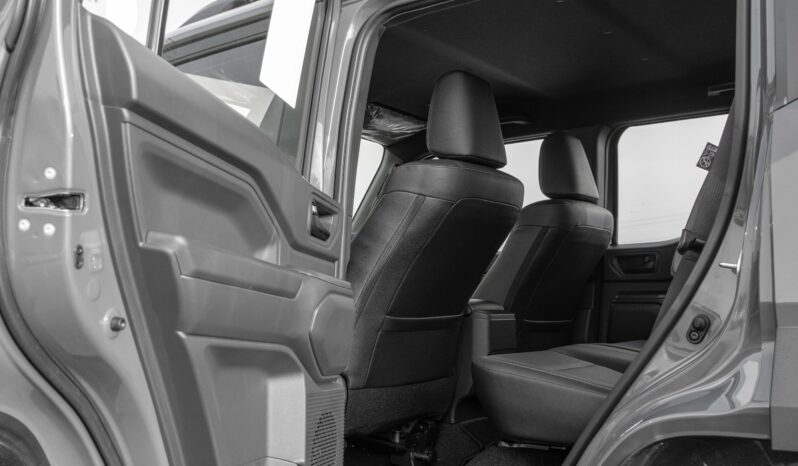 
								2027 Toyota Land Cruiser FJ 2.7L AT Petrol (Gray-Black) full									